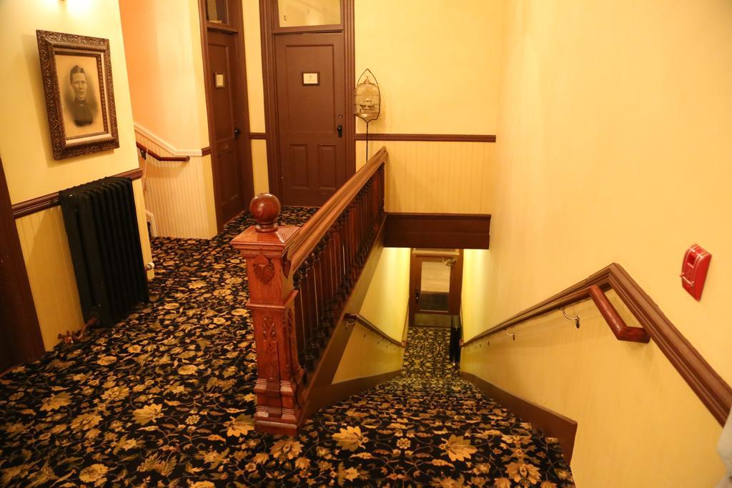 Martin & Mason Hotel Дедвуд Екстер'єр фото